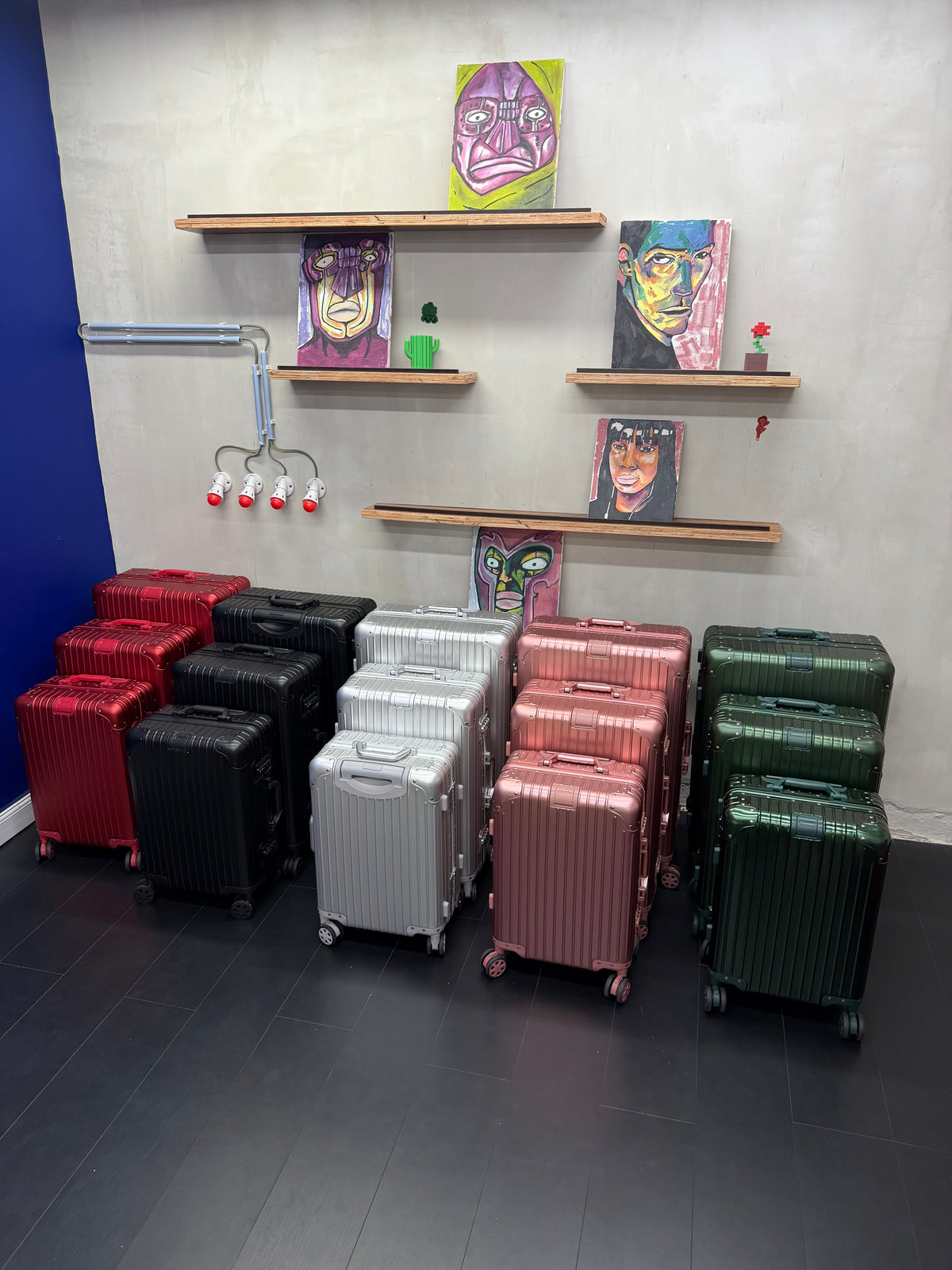 MAXI ALUMINUM SUITCASE