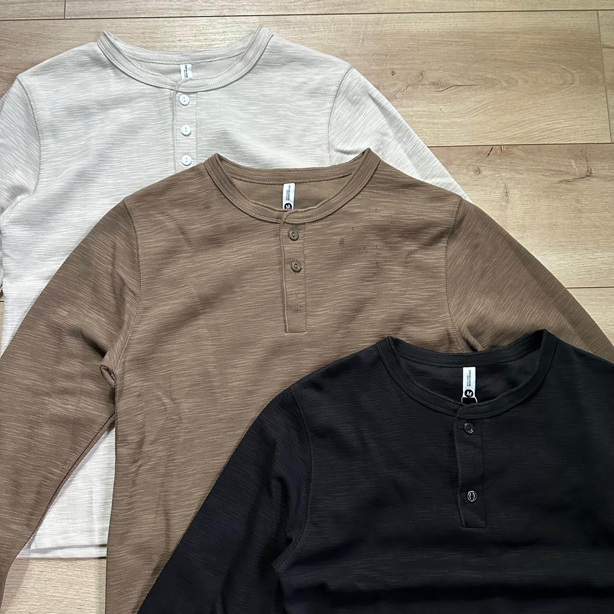 STV BUTTON LS TEE