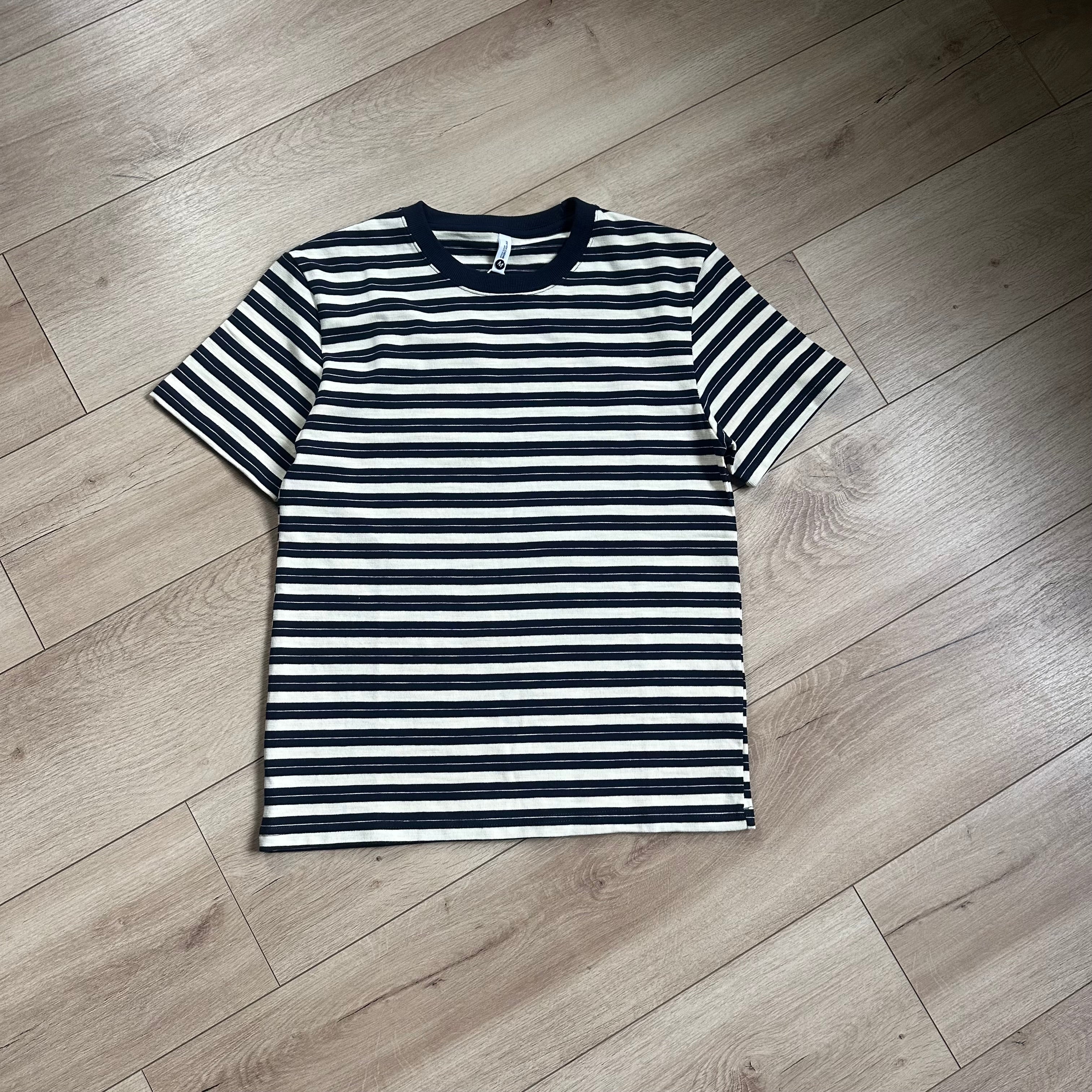 STVG STRIPED TEE