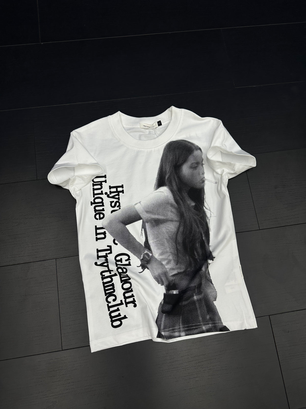 TTC UNIQUE GRAPHIC BABY TEE