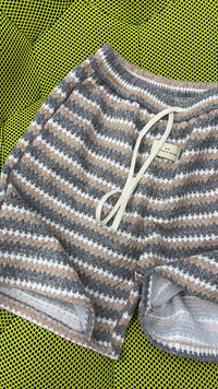 BHITE GWB STRIPED WOVEN SHORTS