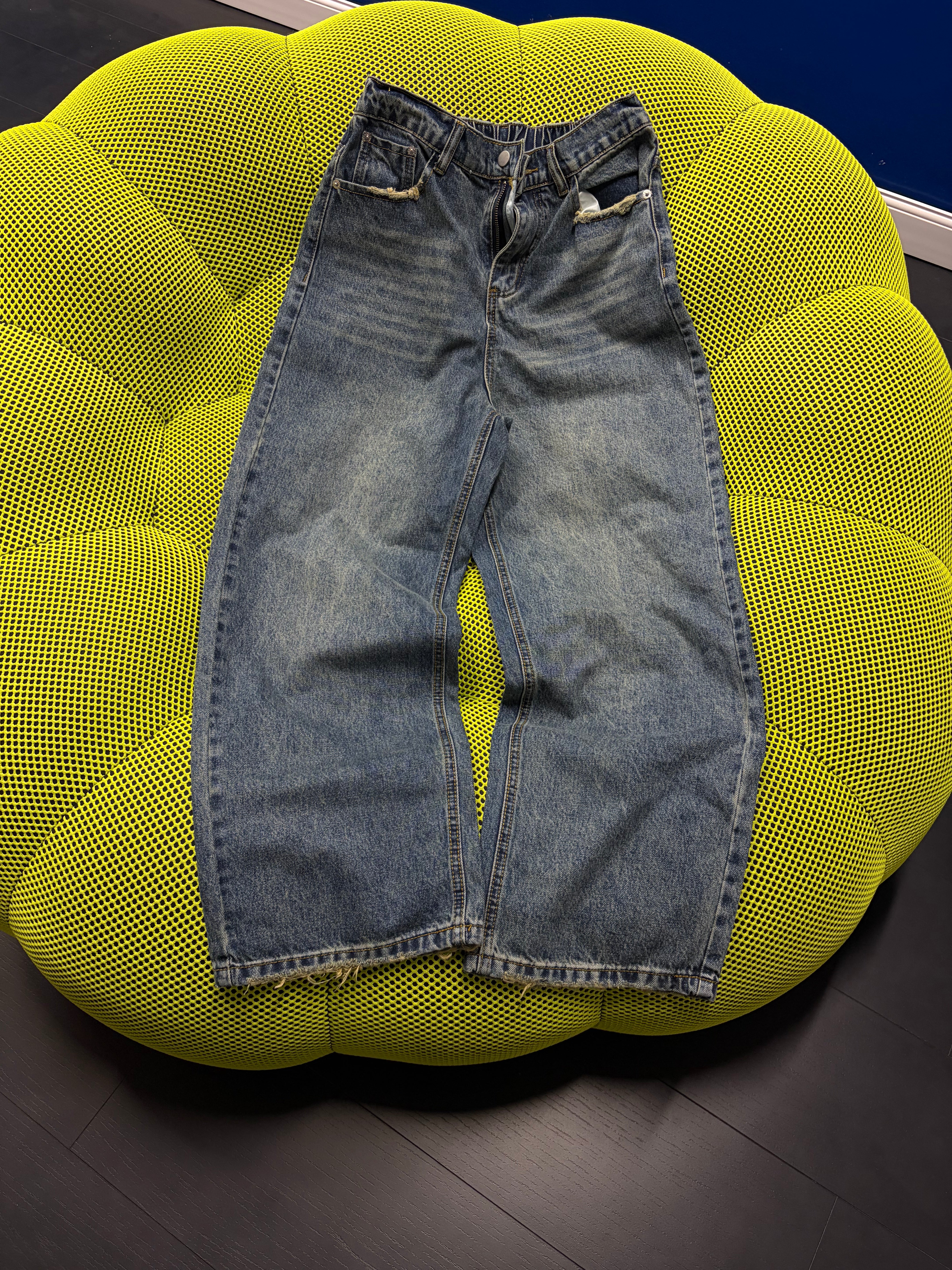 SSS BLUE THREADED JEANS