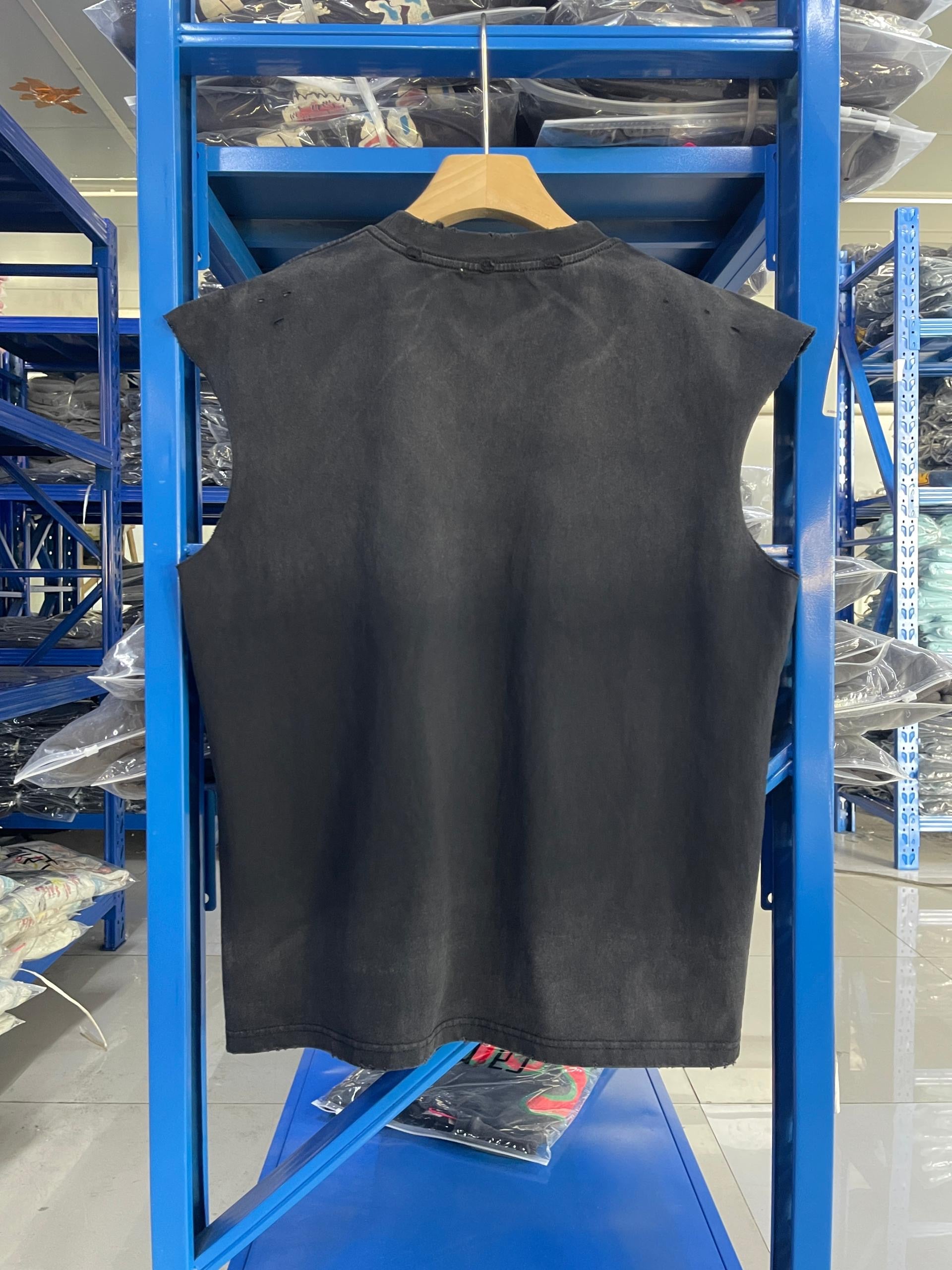 PINK FLOYD THE WALL ARMLESS TEE