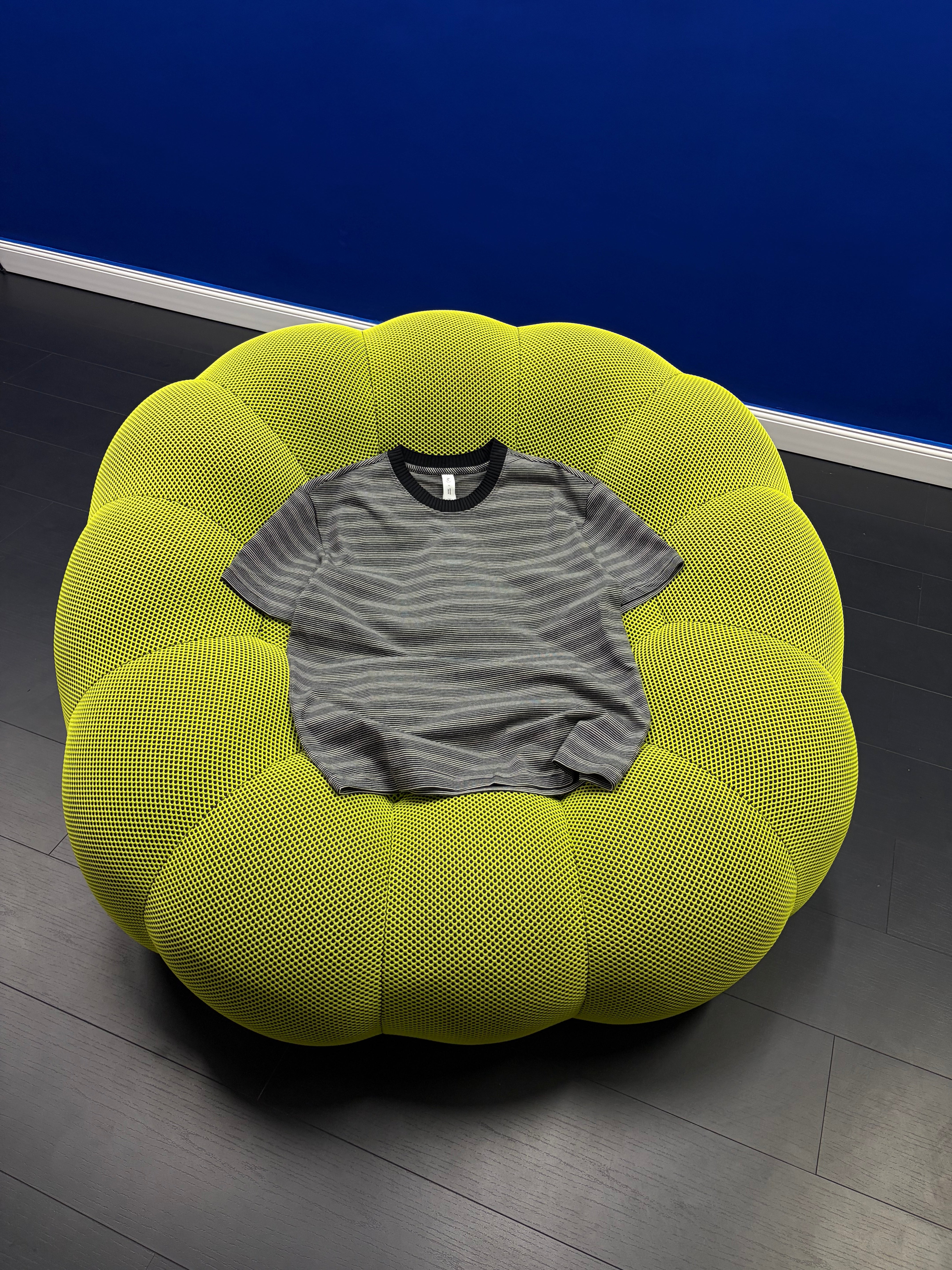 RVX PINSTRIPED TEE