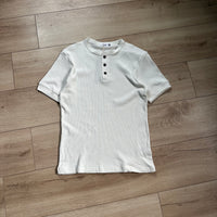 SHORTSLEEVE HENLEY TEE