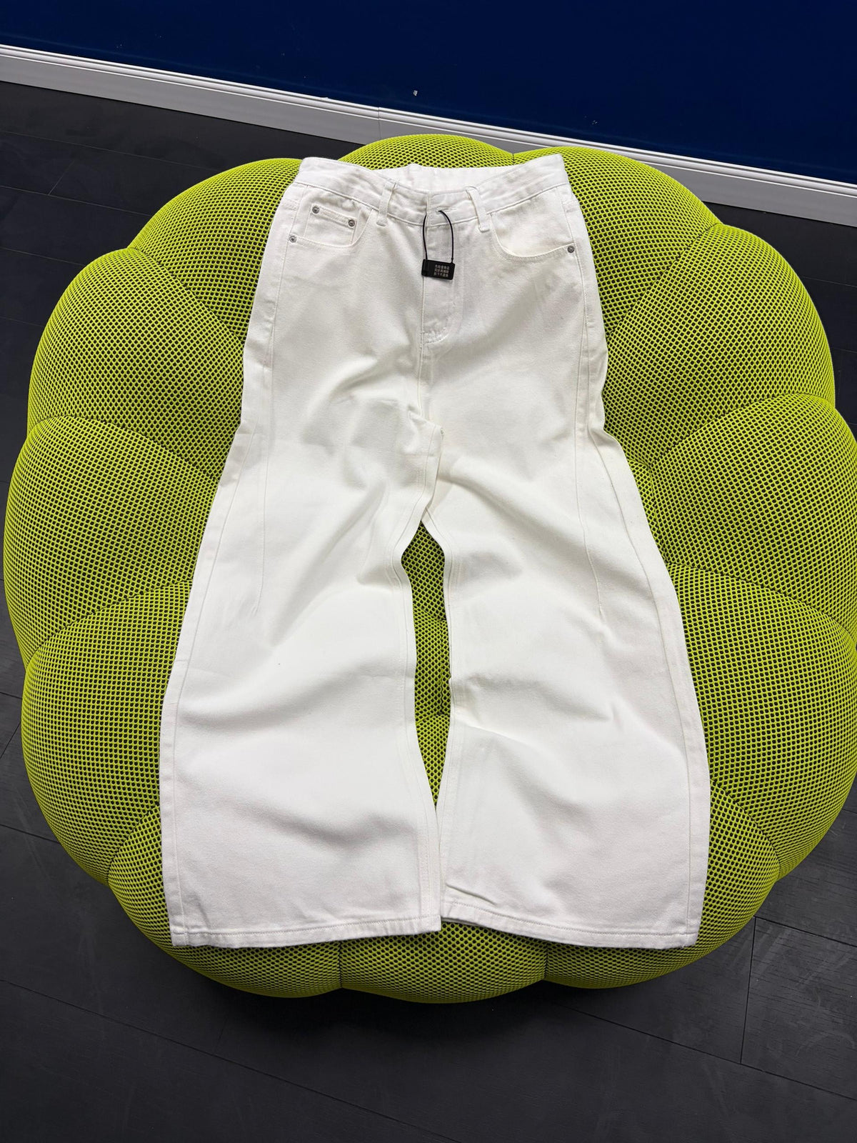 WZ WHITE BAGGY PANTS