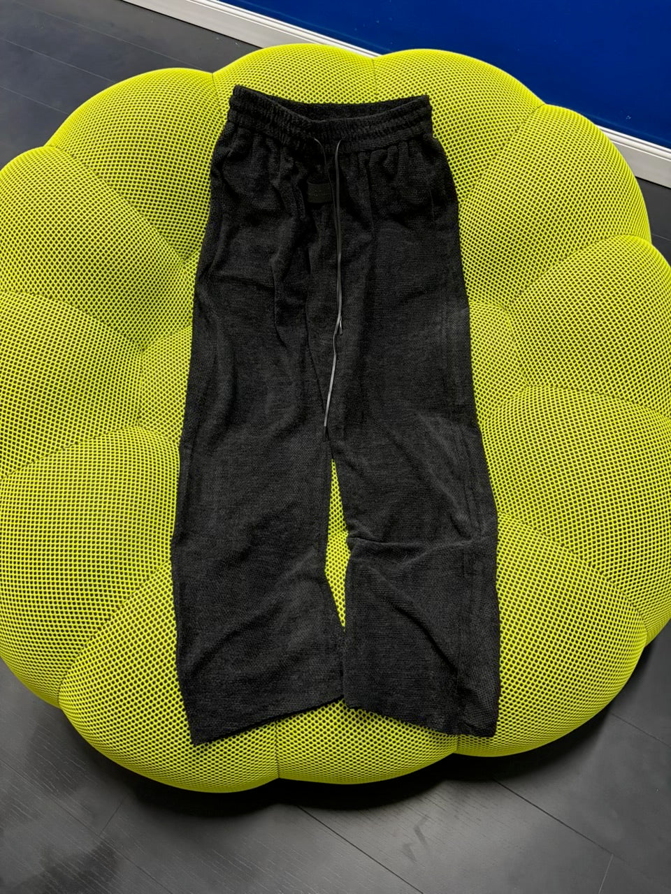 BHITE TEXTURED SWEATPANTS