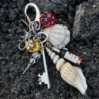 BEACH VIBES ADVENTURE KEYCHAIN