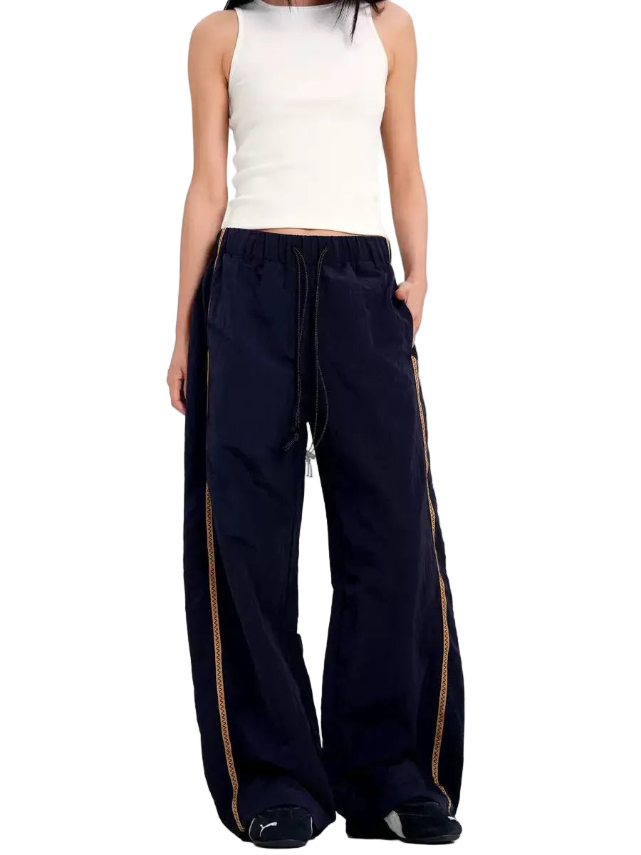 NYLON NAVY TRACKPANTS