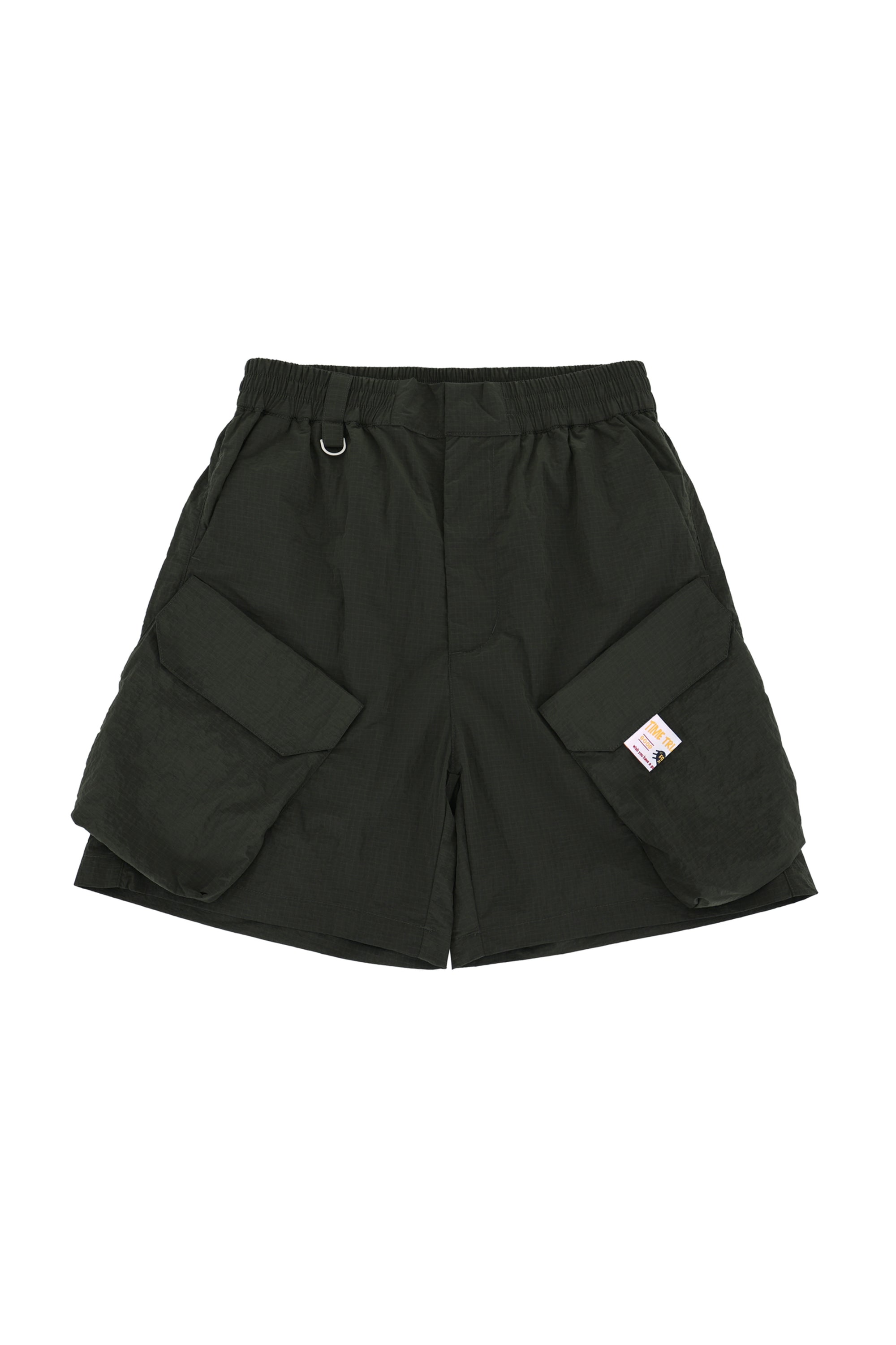 Relaxed fit nylon cargo shorts