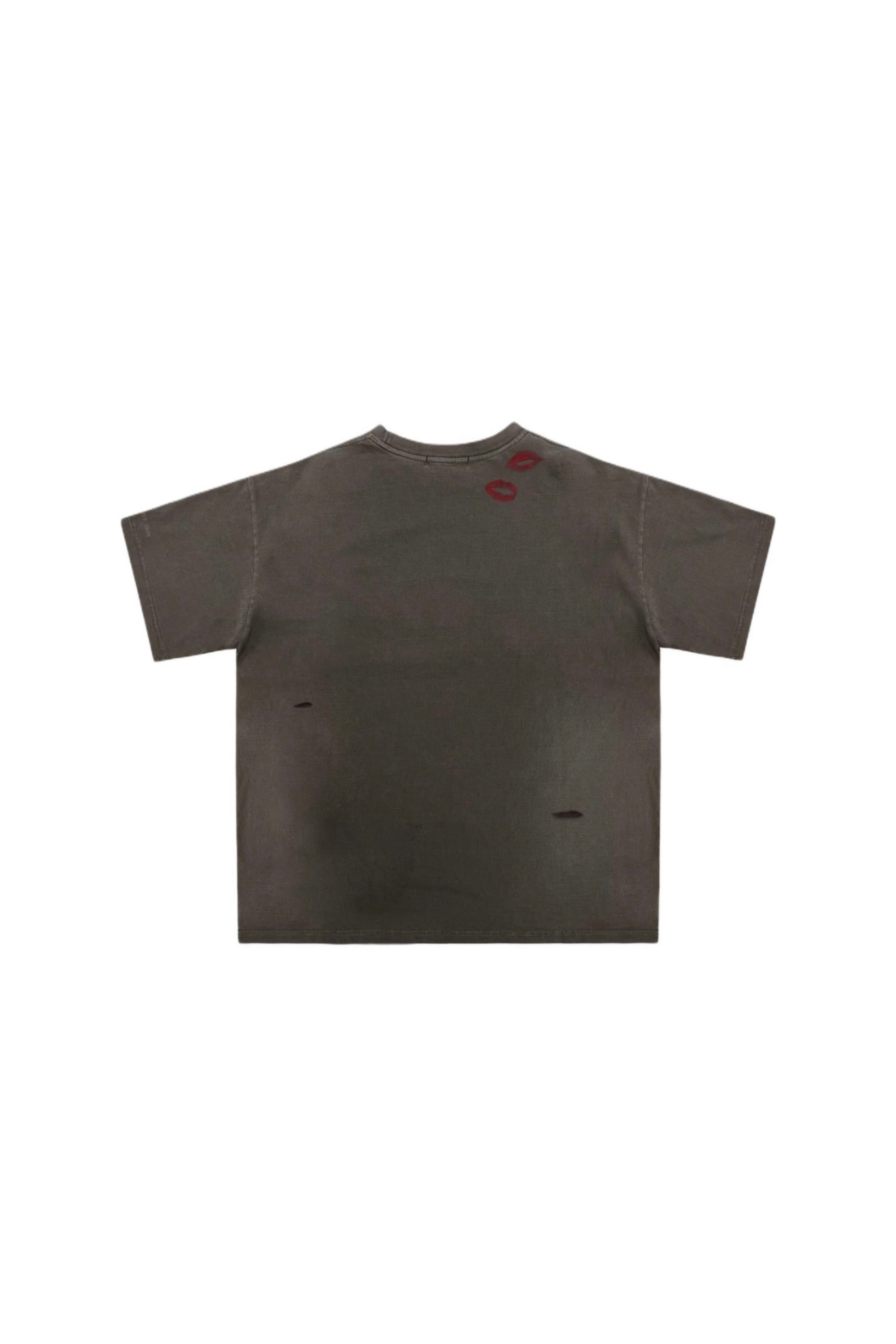 BLOW ME A KISS GRAPHIC TEE