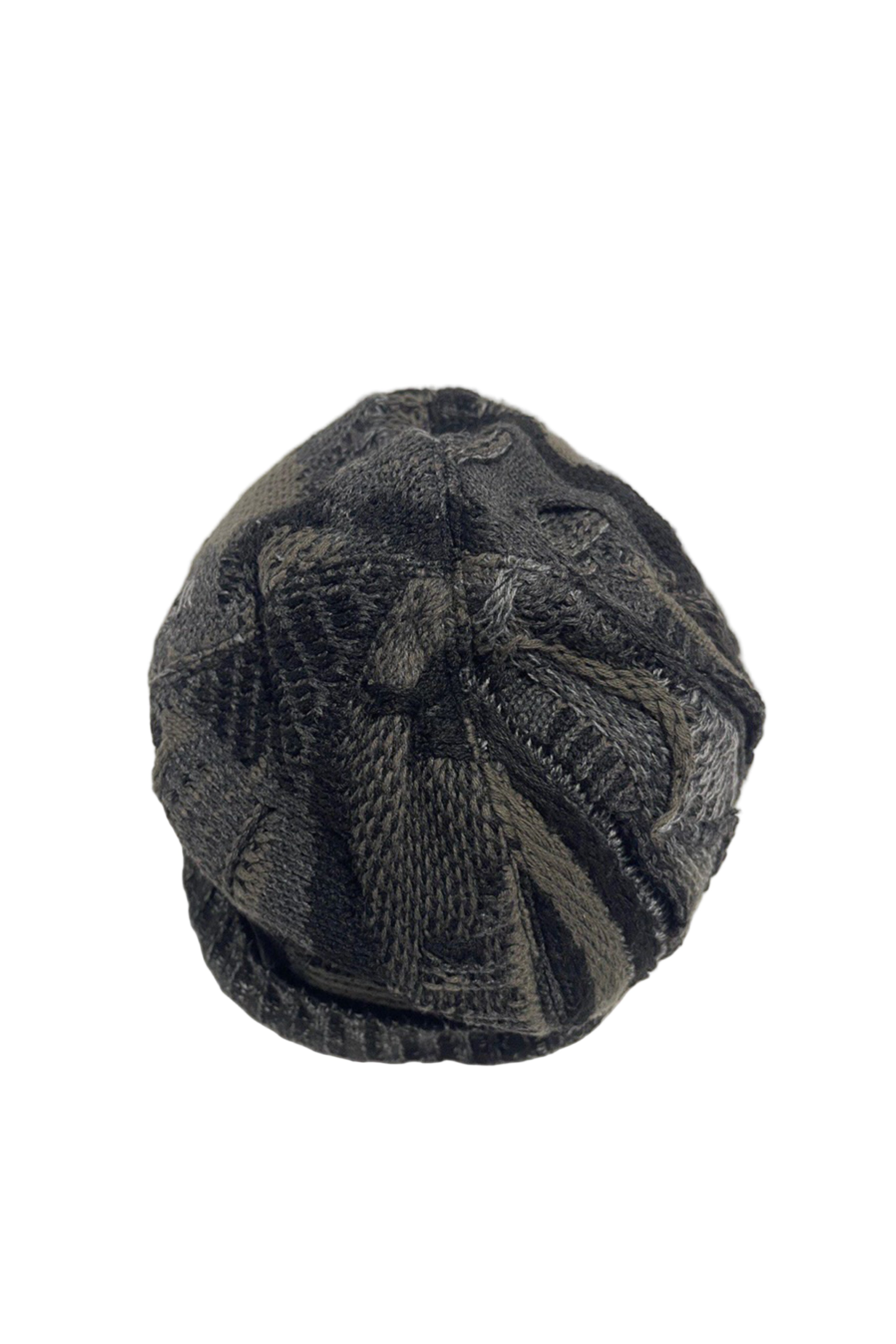 KNITTED BEANIE