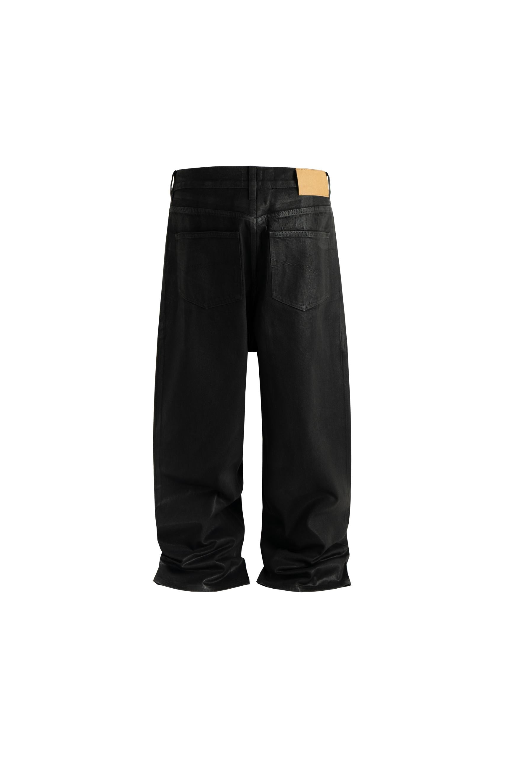 BLACK GLOSSY WIDE-LEG JEANS