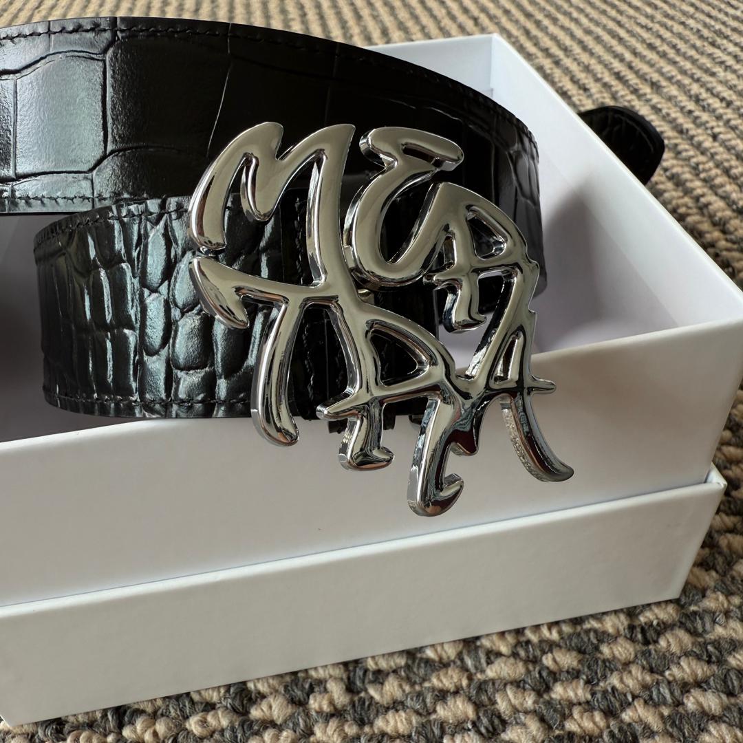 MERTRA BLACK BELT