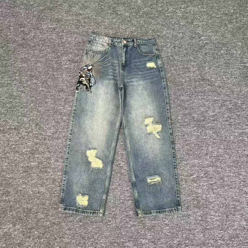 BLUE WASHED RIPPED JEANS